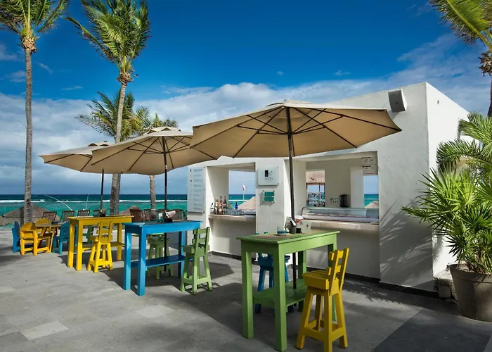 Grand Oasis Riviera 4*