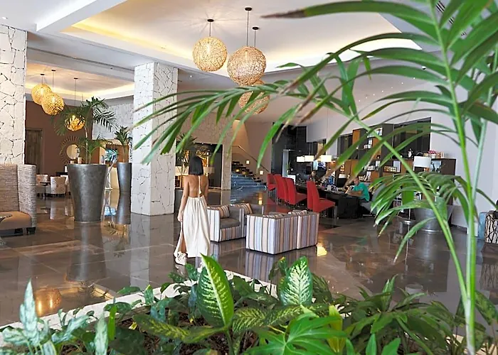 Resort Grand Oasis Riviera 4*