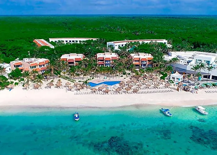Grand Oasis Riviera Resort
