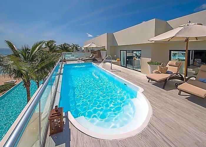 Grand Oasis Riviera Resort