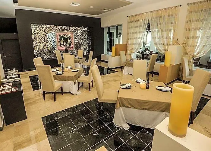 Grand Oasis Riviera Resort 4*